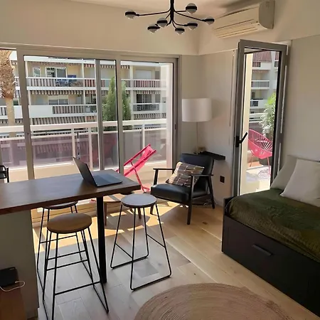 Elegant 2pieces Piscinevue Parking Apartment
